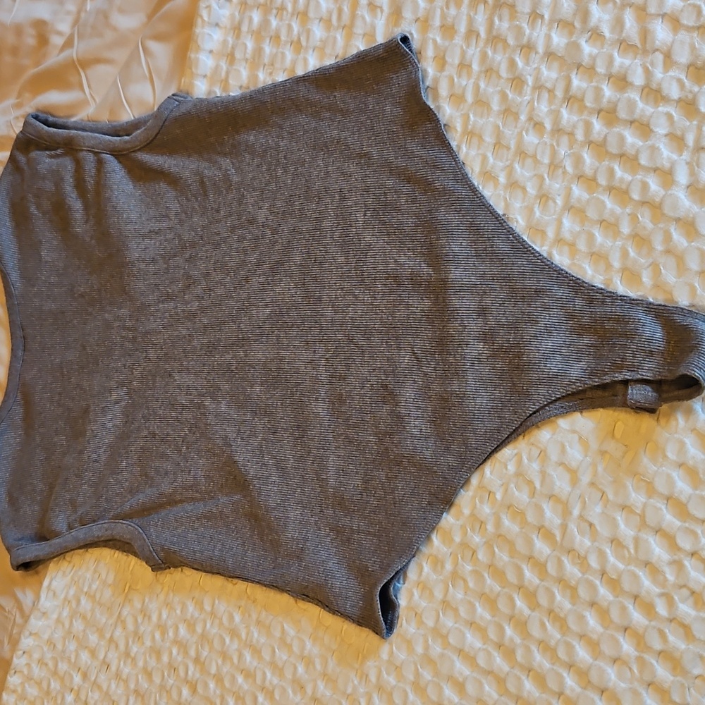 Universal Thread Gray Ribbed V-Neck Bodysuit - Picture 3 of 5